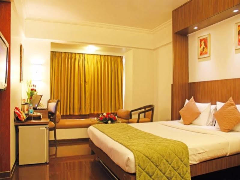 فندق مومبايفي  ذا إنترناشونال باي تونجا المظهر الخارجي الصورة